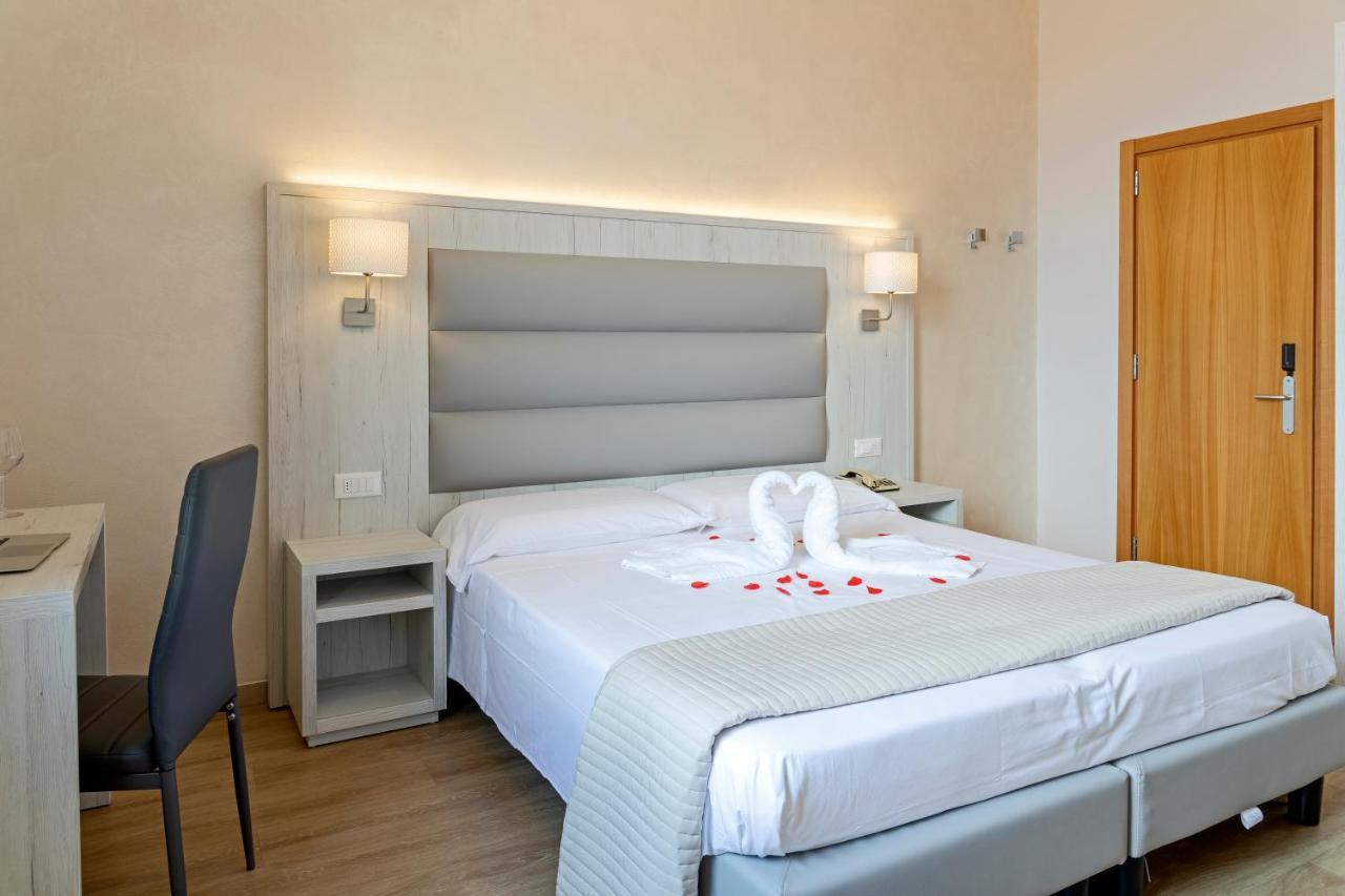 Hotel Biagi & Residence Lido di Camaiore Exterior foto