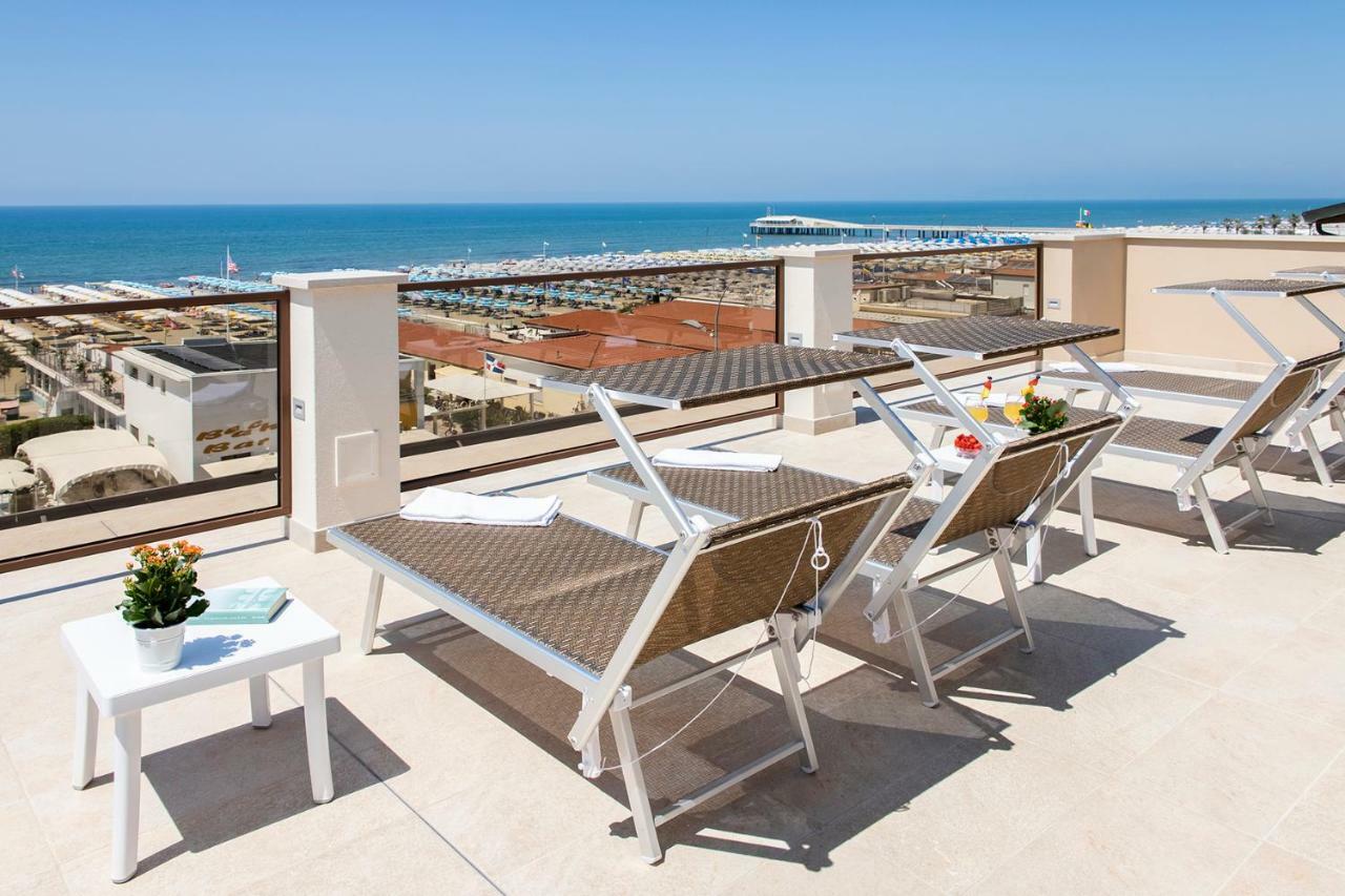 Hotel Biagi & Residence Lido di Camaiore Exterior foto